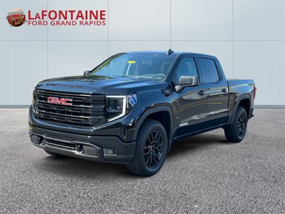 Used 2025 GMC Sierra 1500 Elevation