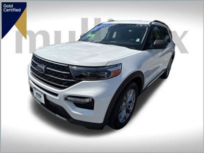 Certified 2021 Ford Explorer XLT w/ Equipment Group 202A