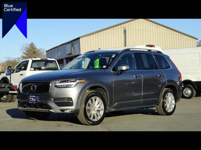 Used 2018 Volvo XC90 T5 Momentum w/ Convenience Package