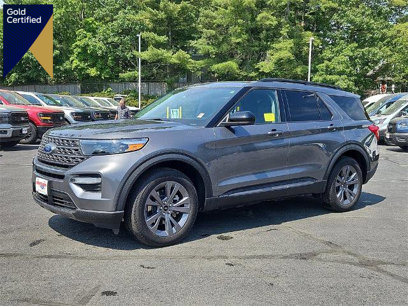 Certified 2022 Ford Explorer XLT w/ Equipment Group 202A