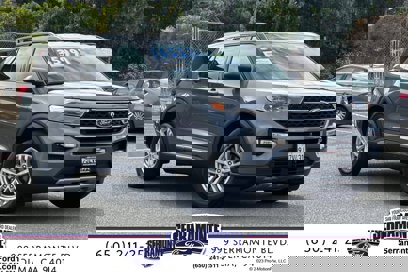 Certified 2023 Ford Explorer XLT w/ Equipment Group 202A