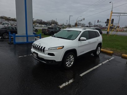 Used 2016 Jeep Cherokee Limited w/ Luxury Group
