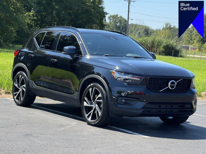 Used 2021 Volvo XC40 T5 R-Design