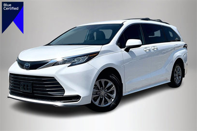 Used 2022 Toyota Sienna LE