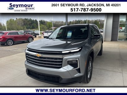 Used 2024 Chevrolet Traverse LT