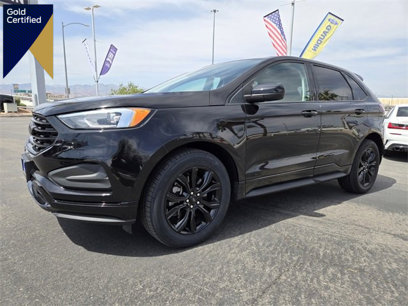 Certified 2022 Ford Edge SE w/ Black Appearance Package