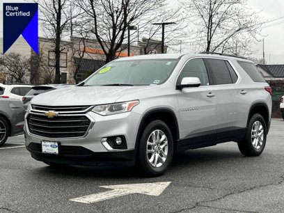 Used 2021 Chevrolet Traverse LT