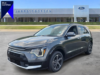 Used 2023 Kia Niro SX
