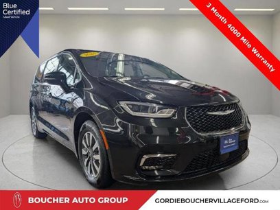 Used 2024 Chrysler Pacifica Limited
