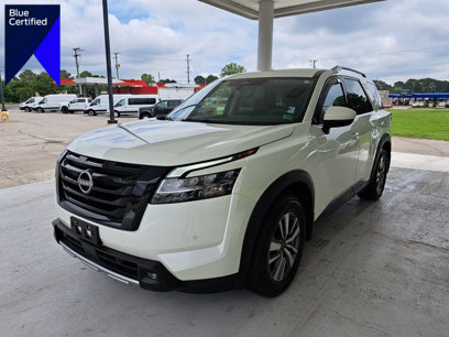 Used 2022 Nissan Pathfinder SL w/ Lighting Package (N92)