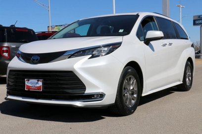 Used 2023 Toyota Sienna XLE