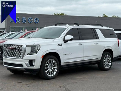 Used 2022 GMC Yukon XL Denali w/ Advanced Technology Package