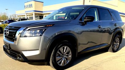 Used 2023 Nissan Pathfinder S