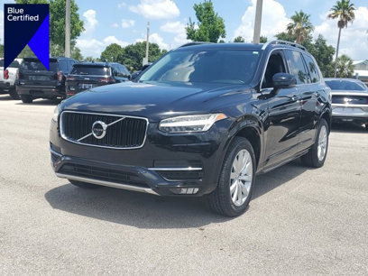 Used 2017 Volvo XC90 T6 Momentum w/ Vision Package