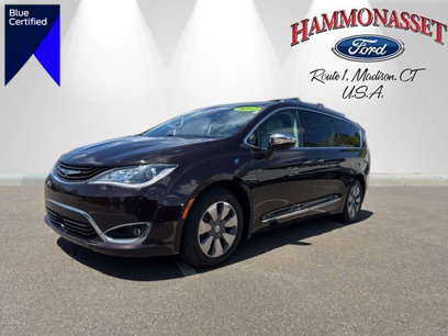 Used 2017 Chrysler Pacifica Platinum