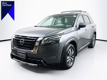 Used 2023 Nissan Pathfinder SL