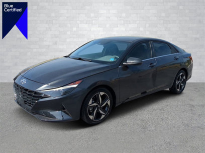 Used 2022 Hyundai Elantra SEL w/ Convenience + Premium Package