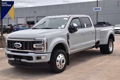Certified 2025 Ford F450 Platinum w/ Platinum Plus Package