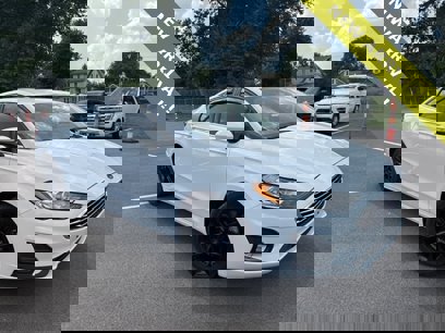 Certified 2020 Ford Fusion SE w/ Equipment Group 151A