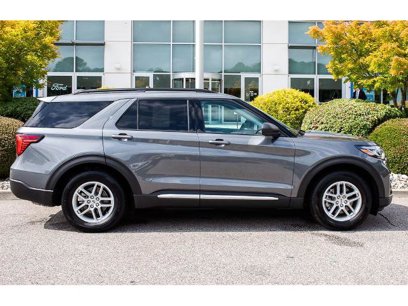 Certified 2025 Ford Explorer Active