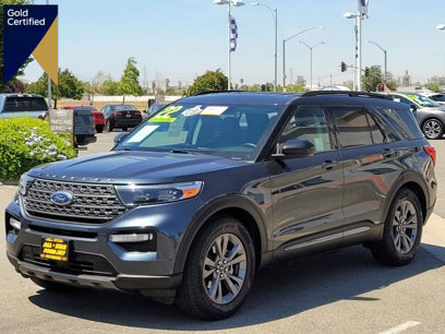 Certified 2022 Ford Explorer XLT w/ Equipment Group 202A