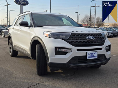 Certified 2022 Ford Explorer XLT w/ Equipment Group 202A