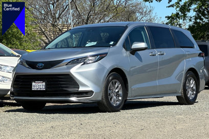 Used 2021 Toyota Sienna LE
