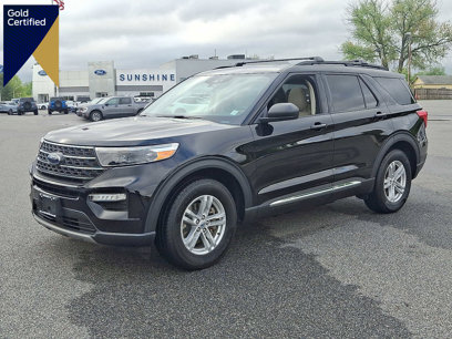 Certified 2022 Ford Explorer XLT w/ Equipment Group 202A
