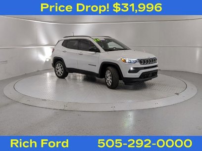 Used 2024 Jeep Compass Latitude w/ Sun and Sound Group