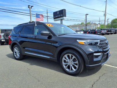 Certified 2022 Ford Explorer XLT w/ Equipment Group 202A