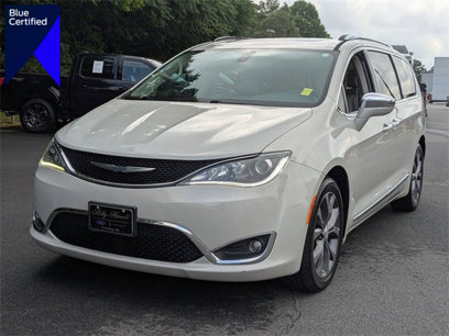 Used 2017 Chrysler Pacifica Limited