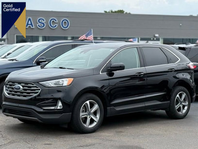 Certified 2022 Ford Edge SEL w/ Convenience Package