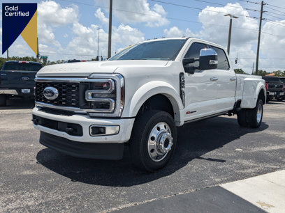 Certified 2025 Ford F450 Platinum w/ Platinum Plus Package
