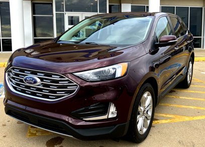 Certified 2024 Ford Edge Titanium w/ Class II Trailer Tow Package