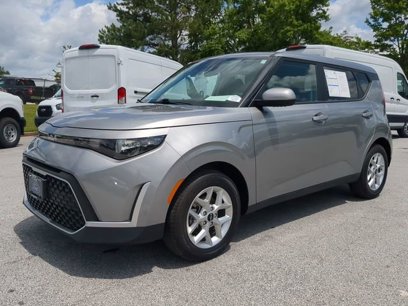 Used 2024 Kia Soul LX w/ Option Group 015