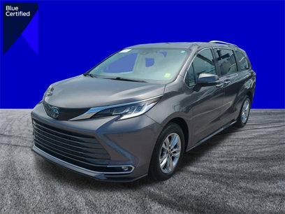 Used 2022 Toyota Sienna Limited