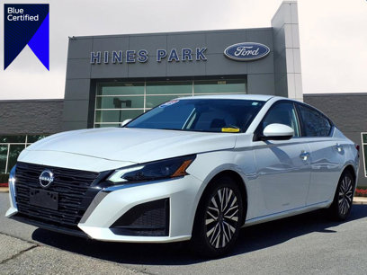 Used 2023 Nissan Altima 2.5 SV