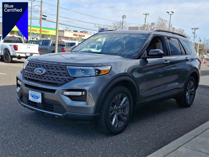 Certified 2023 Ford Explorer XLT w/ Equipment Group 202A