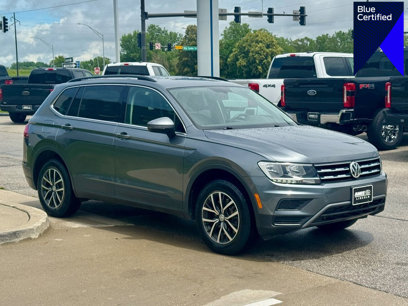 Used 2019 Volkswagen Tiguan SE