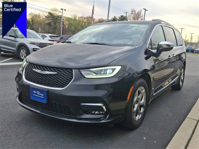 Used 2023 Chrysler Pacifica Limited