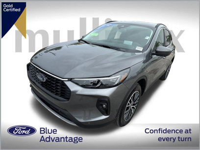 Certified 2025 Ford Escape SE w/ PHEV Premium Package