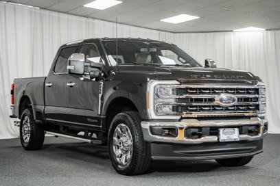 Certified 2025 Ford F250 Lariat w/ Chrome Package