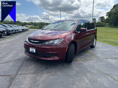 Used 2017 Chrysler Pacifica Touring w/ Tire & Wheel Group
