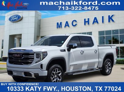 Used 2022 GMC Sierra 1500 SLT w/ SLT Convenience Package
