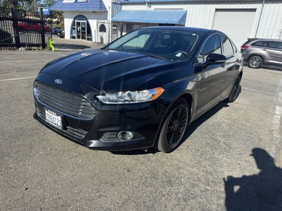 Certified 2016 Ford Fusion SE w/ Equipment Group 202A