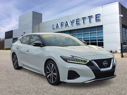 Used 2023 Nissan Maxima SV w/ Floor Mat Group