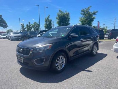 Used 2016 Kia Sorento LX w/ LX Convenience Package