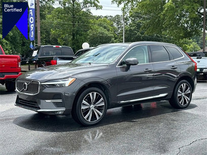 Used 2022 Volvo XC60 B6 Inscription w/ Protection Package Premier