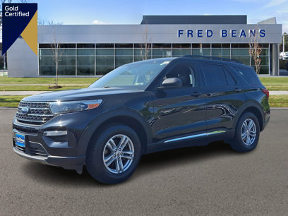 Certified 2021 Ford Explorer XLT w/ Equipment Group 202A