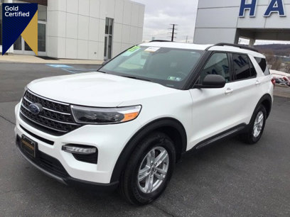 Certified 2022 Ford Explorer XLT w/ Equipment Group 202A